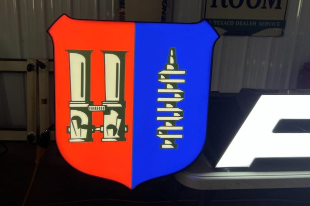 No Reserve: Illuminated Alpina Sign