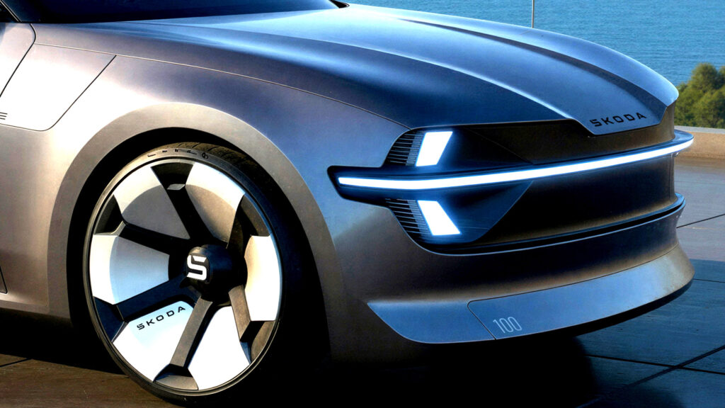  Skoda’s Vision Sedan Keeps Its Engine Layout But Loses The Engine
