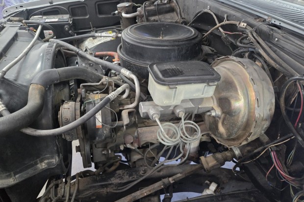 No Reserve: 1983 Chevrolet K5 Blazer