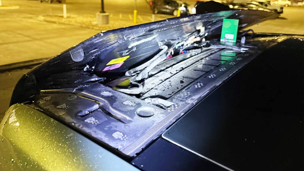  Rivian R1T Tried A Touchless Wash, It Definitely Got Touched