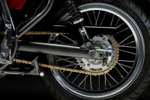 BSA Gold Star café racer with custom frame by Metal Malarkey Engineering